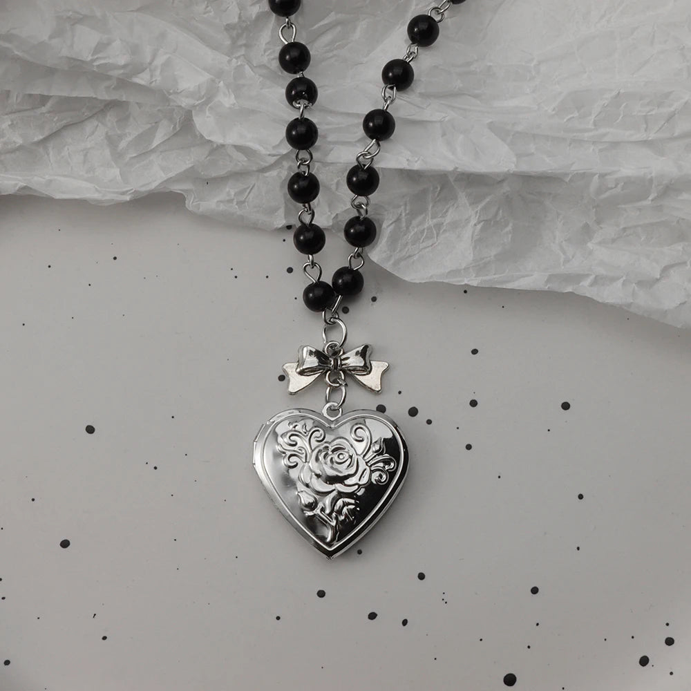 Parure collier chauve-souris gothique et croix superposées — Style sombre Y2K