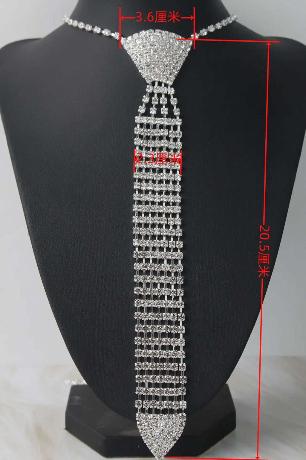 Collier cravate flèche strass — Accessoire de mariage nuptial