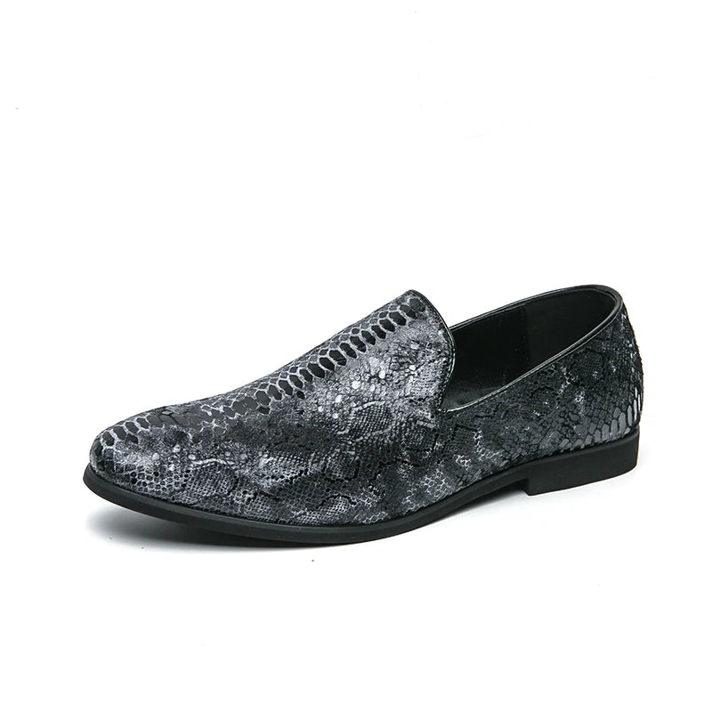 Chaussures de banquet pour hommes les plus vendues Europe Amérique Chaussures plates confortables à semelles souples Chaussures de bureau pour hommes d'affaires
