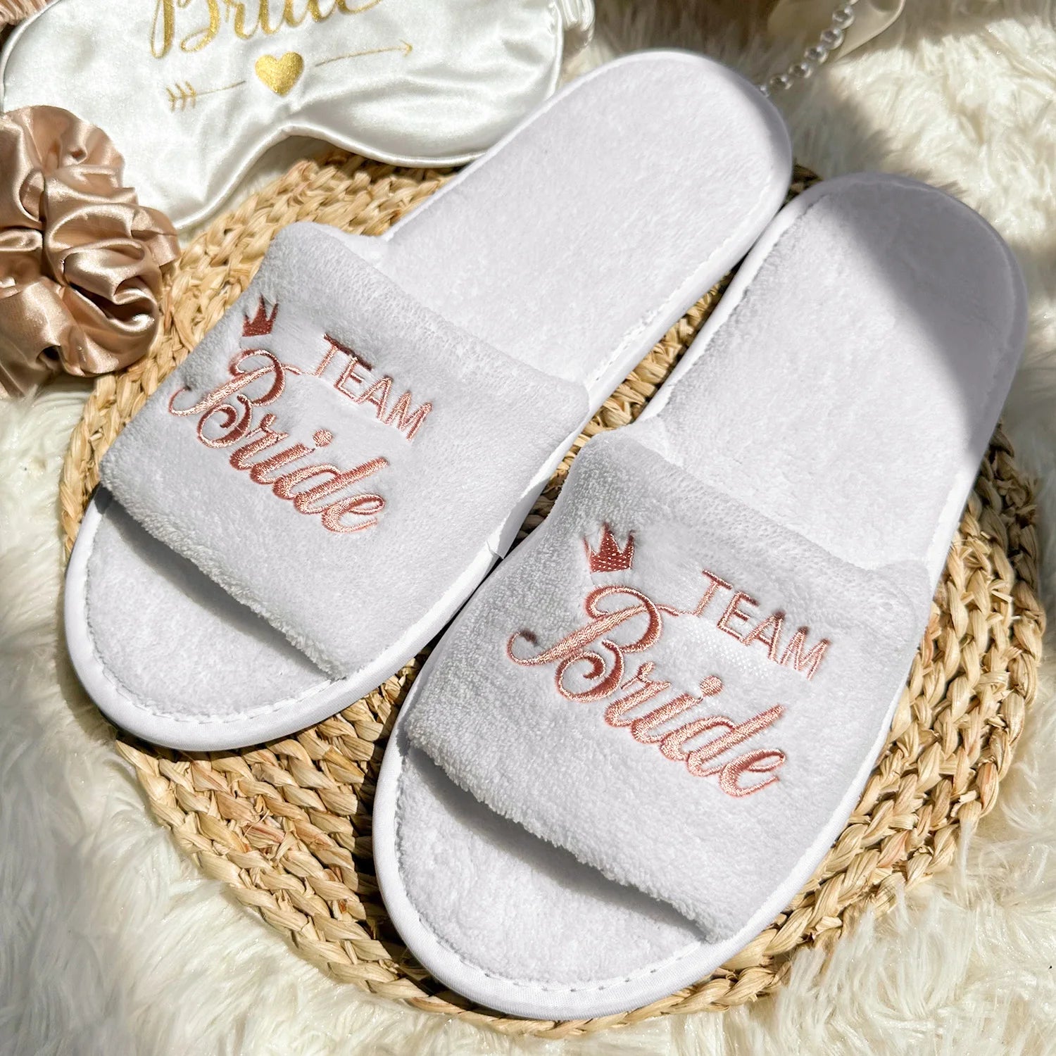 Chaussons de mariée et de demoiselle d'honneur, Chaussons de mariage à enfiler pour invités, à bout ouvert avec broderies dorées, vert menthe et roses