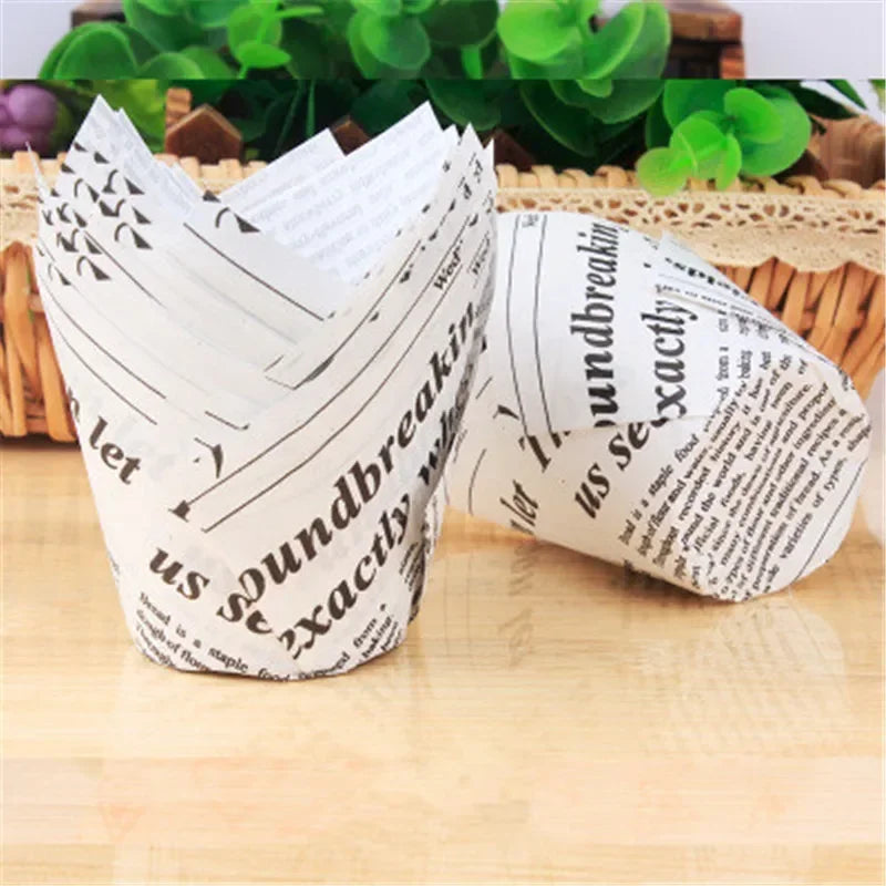 50x caissettes à cupcake de style journal, pour pâtisserie, mariage, caissettes tulipe, moule à muffins, papier sulfurisé, emballage de gâteau résistant à l'huile