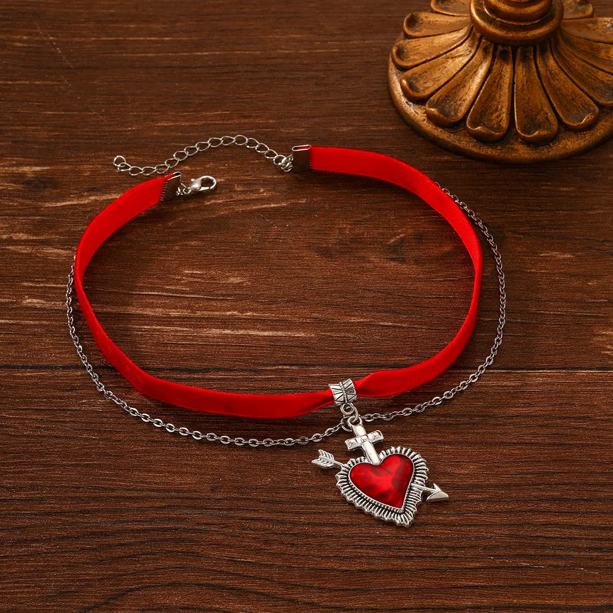 Collier ras-du-cou « rose épanouie en dentelle gothique » — style Lolita