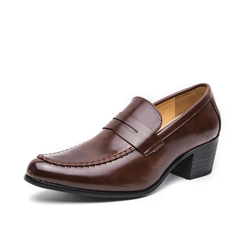 Chaussures habillées rétro à talons hauts pour homme, marque de luxe, chaussures de mariage pointues pour marié, chaussures de ville décontractées en cuir pour homme