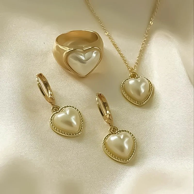 Parure collier et boucles d'oreilles de mariée perles et strass — 3 pièces