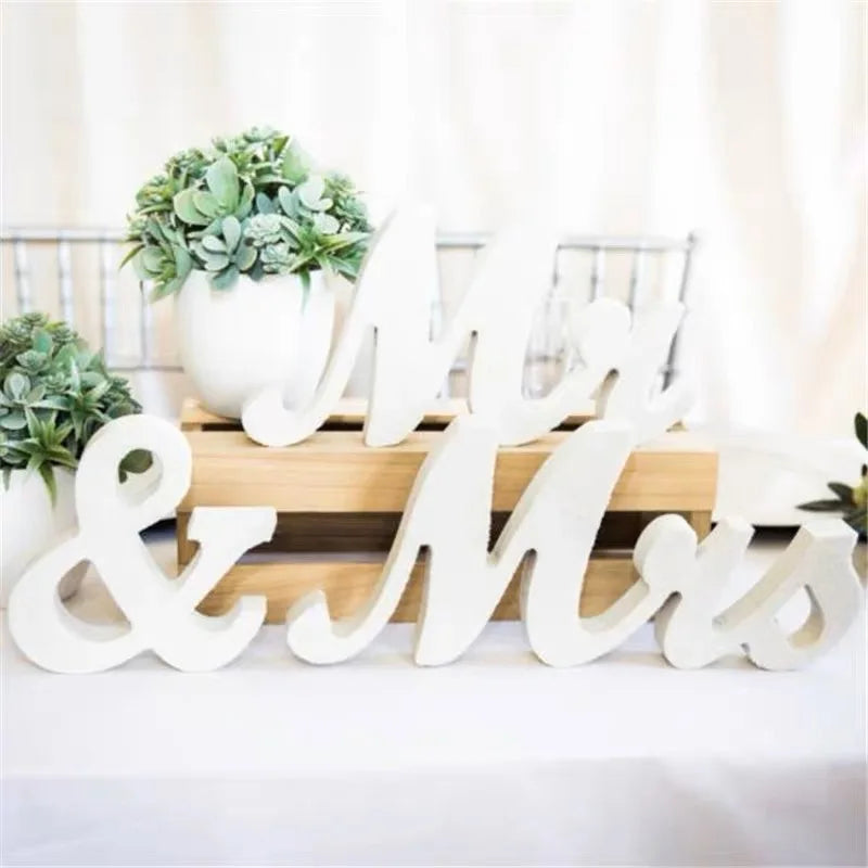 Wedding Decorations Wooden Letter Mr & Mrs Decor Ornaments Wedding And Anniversary Events Party DIY Decoration Supplies