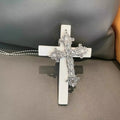 Collier pendentif double croix en bois et métal gothique Y2K