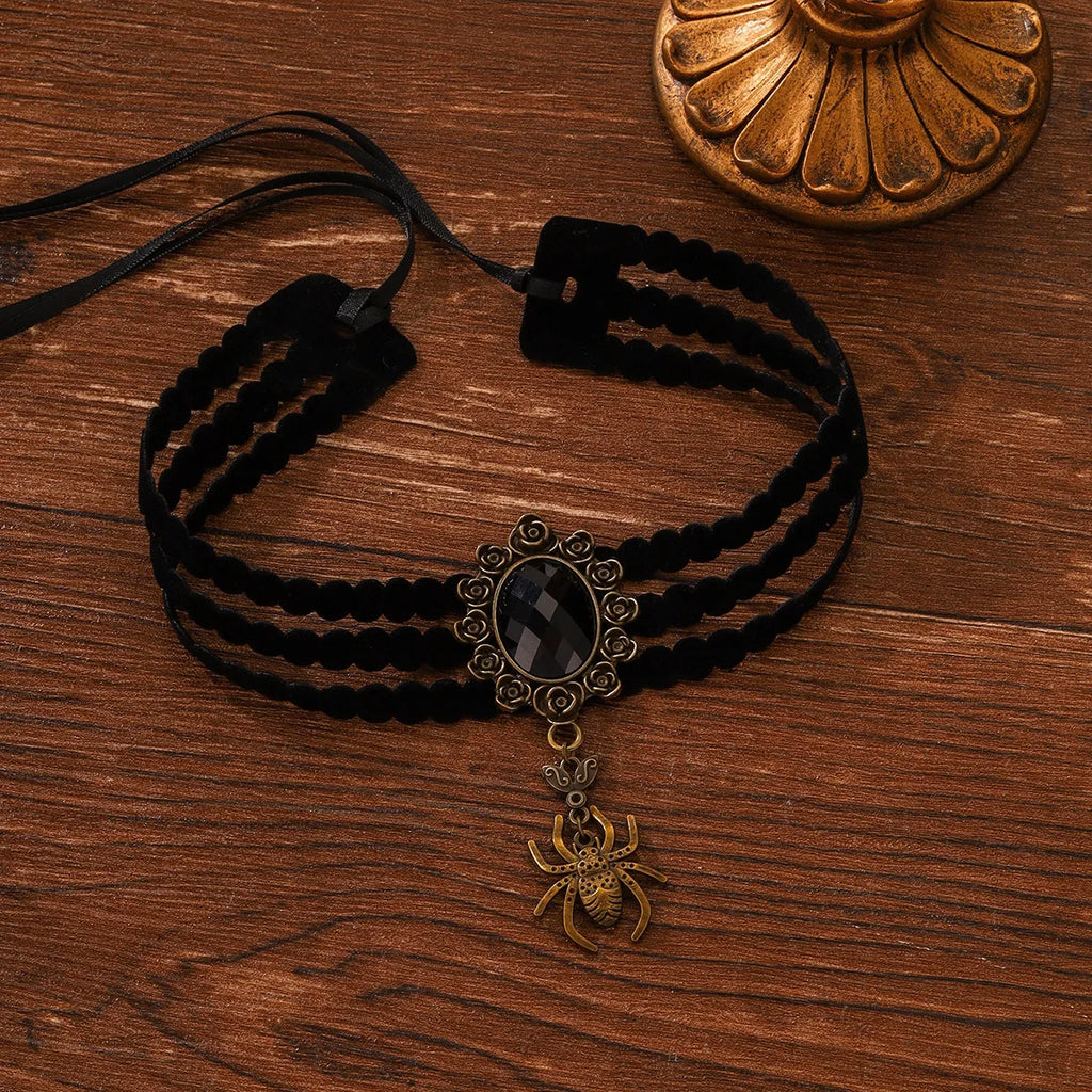 Collier ras-du-cou « rose épanouie en dentelle gothique » — style Lolita
