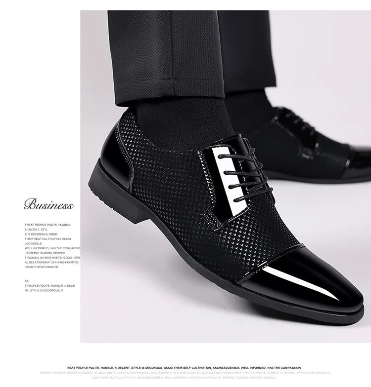 Chaussures habillées classiques tendance pour hommes Richelieus en cuir verni Chaussures de mariage formelles en cuir noir à lacets 2023