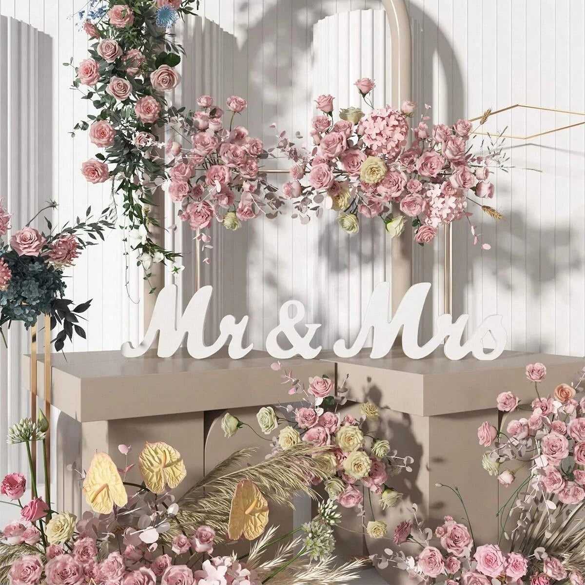 Wooden Letter Wedding Decorations 3D Character Decoration Props for Mr. and Mrs. Wedding Activities Singles Party DIY Decoration