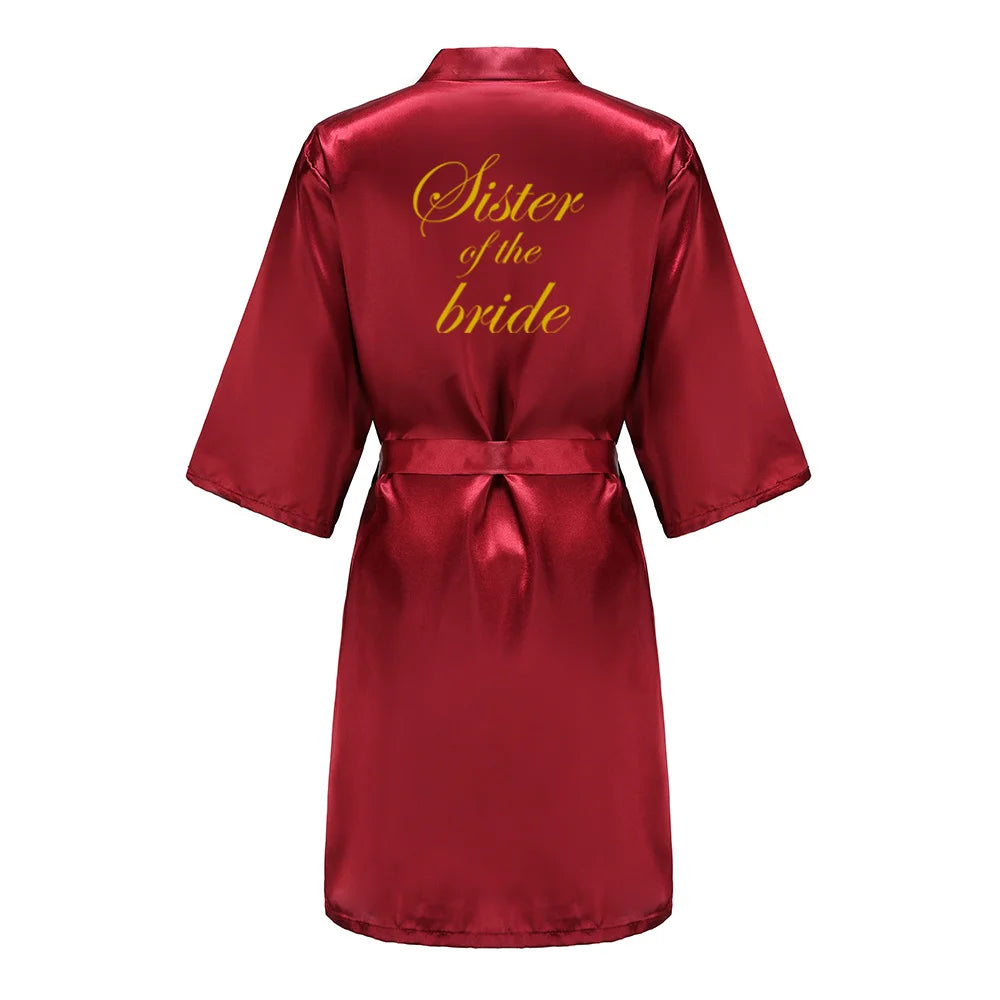 Kimono en satin bordeaux avec lettrage doré — Demoiselle d'honneur et cortège de mariage