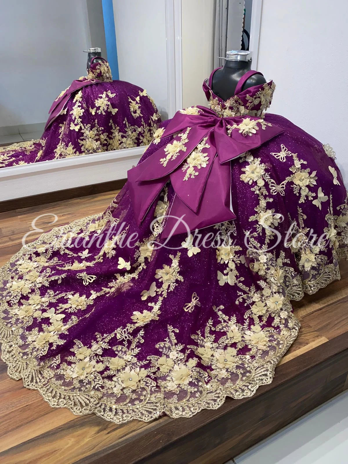 Robe de demoiselle d'honneur luxueuse en tulle gonflé avec nœud élégant pour fête d'anniversaire d'enfant, première communion, robe de bal sur mesure