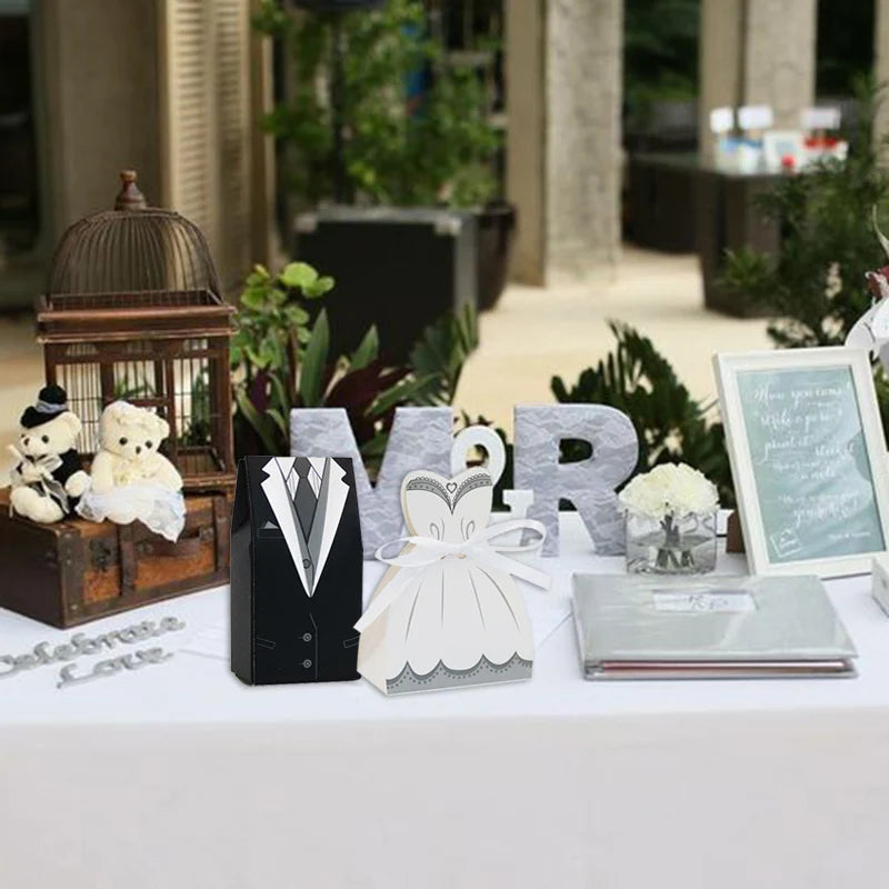 10pcs Wedding Dress Patterns Candy Box Wedding Bridal Souvenirs Candy Box With Ribbon Suit Bride And Groom Accessories Decor