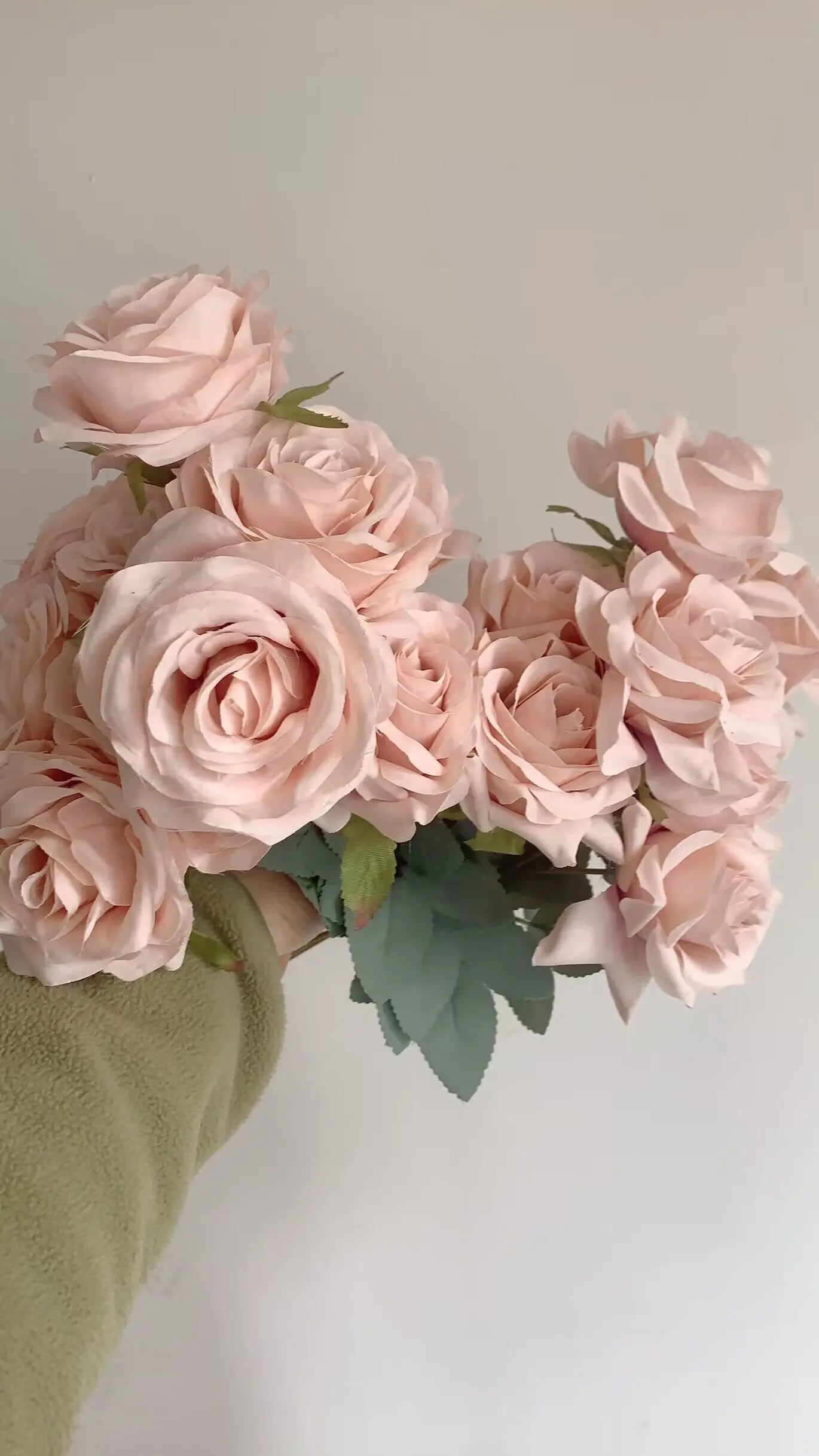 Romantic Artificial Rose Aisle & Venue Décor — Dusty Pink, Blush & More