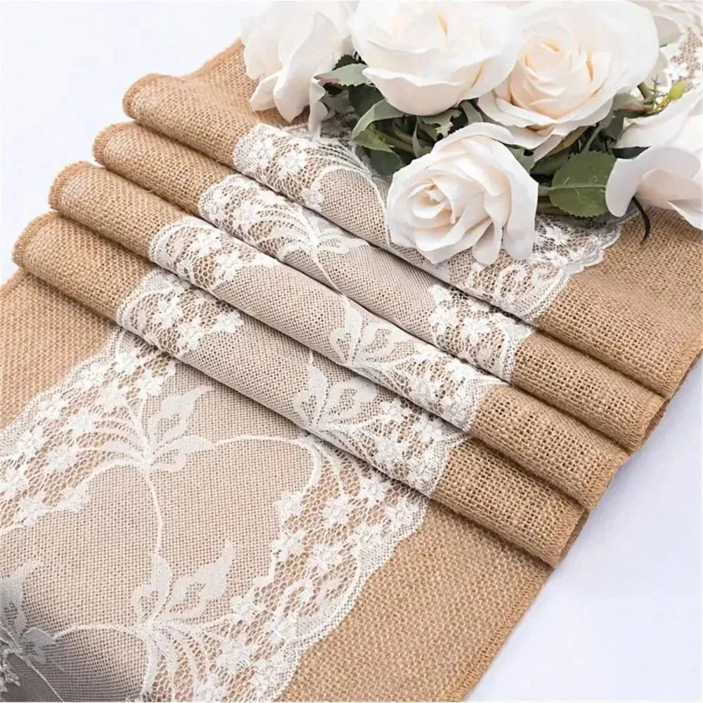 Chemins de Table en Jute de Mariage avec Dentelle Blanche Décoration Rustique Nappe Vintage Romantique Cadeaux de Fête pour Décoration de Table
