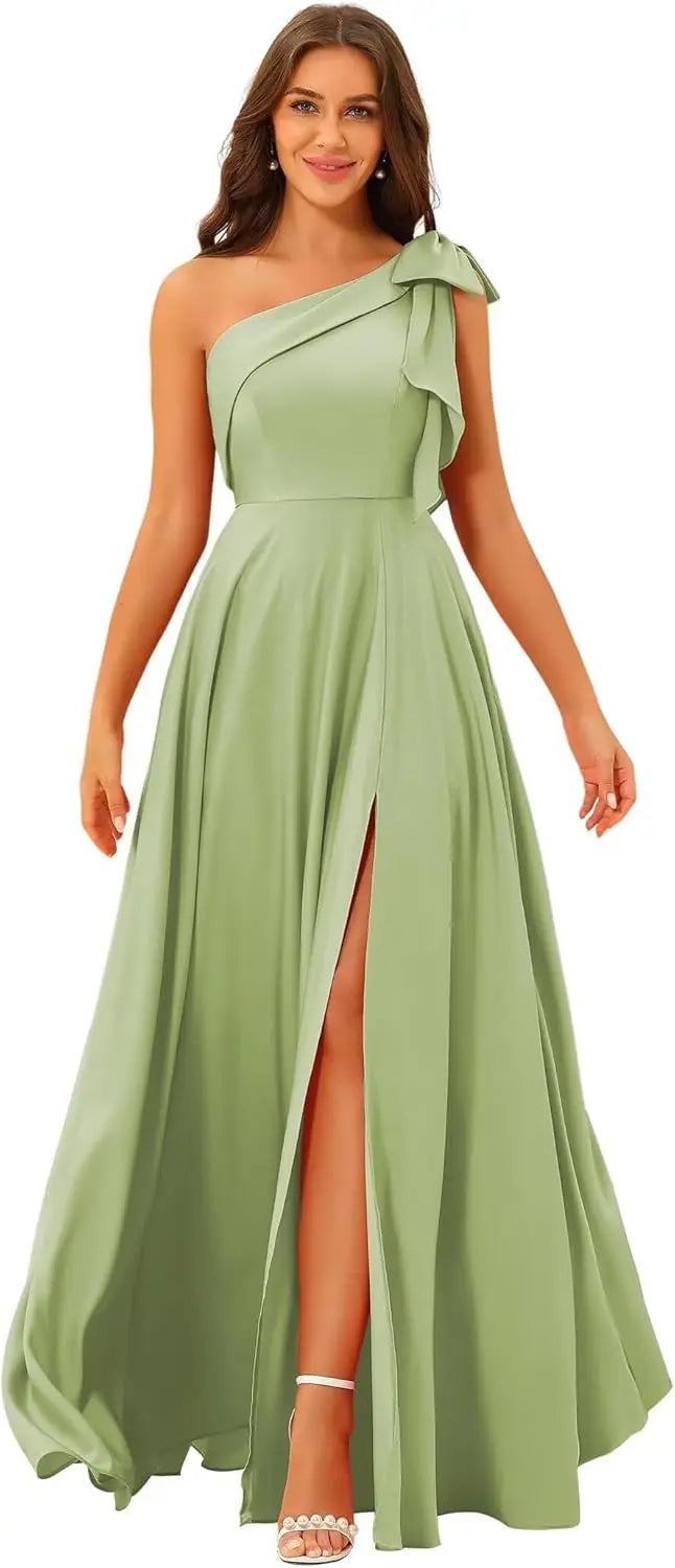 Robe de demoiselle d'honneur élégante en satin à nœud et à épaule dénudée, coupe trapèze fendue, dos nu, couleur unie, simple, pour invités, robe de bal, laçage, robe de soirée de mariage