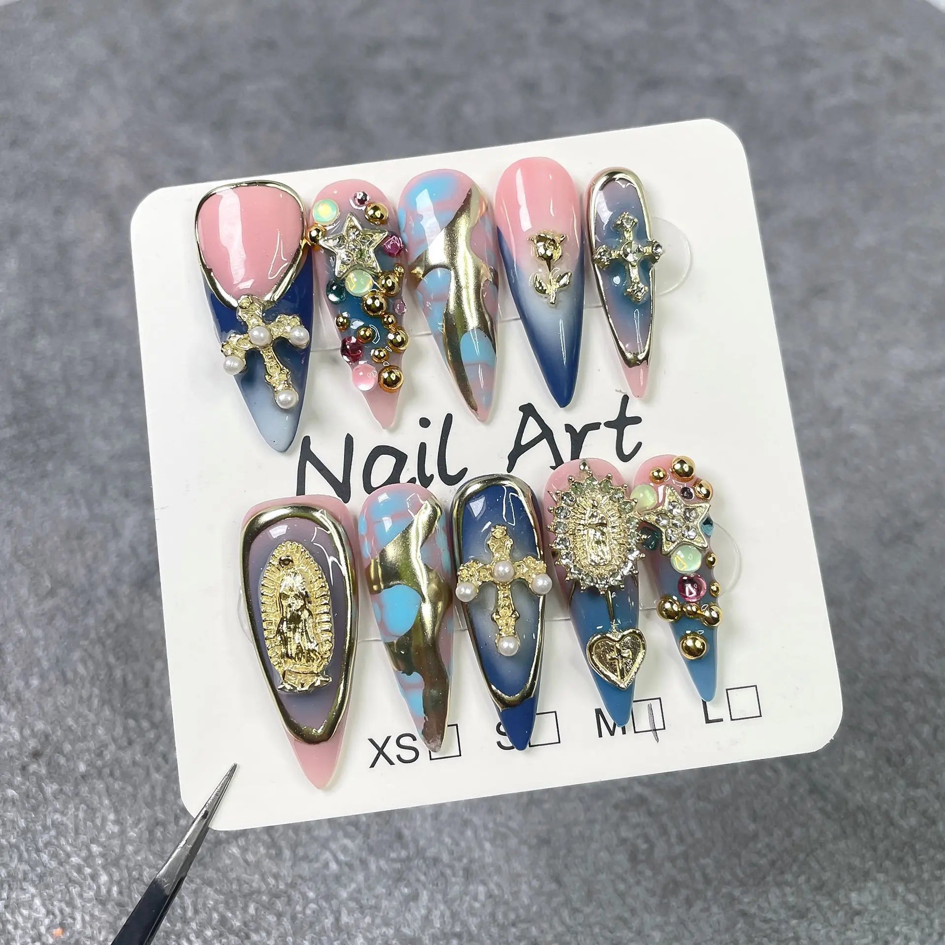 Gothic - Style Press On Nails With 3D Metal Cross Rhinestones Pearls Gradient Pink Blue With Gold Metal Decorations For Special