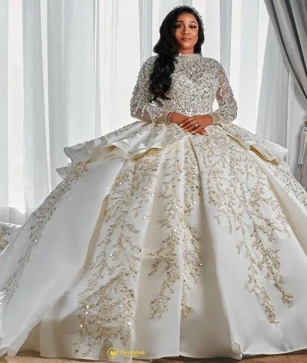 Robes de mariée A-Line de style arabe luxueux 2026, manches longues, grande taille, traîne bouffante, robe de soirée de princesse à paillettes scintillantes