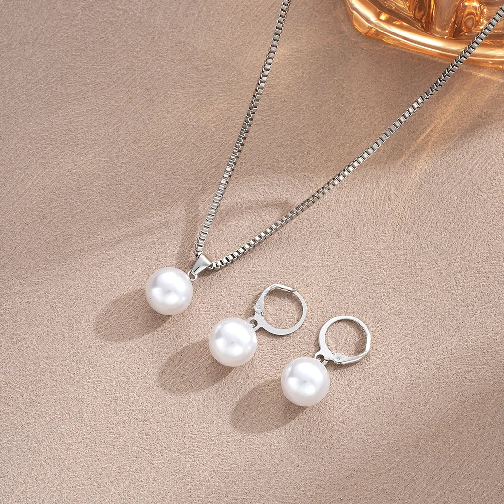 Parure collier et boucles d'oreilles de mariée perles et strass — 3 pièces