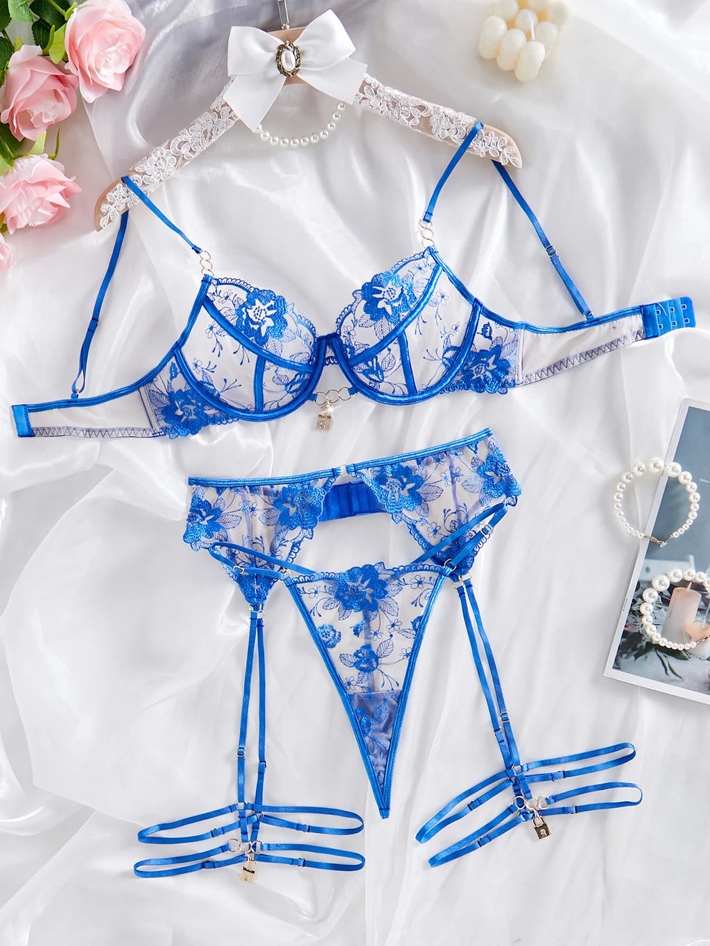 MUZISKAT Lingerie Sexy Femme Printemps 2024 Nouveauté Broderie Transparente Jarretière Porte-Jarretelles Anneau de Jambe Ensemble Trois Pièces Onlyfans