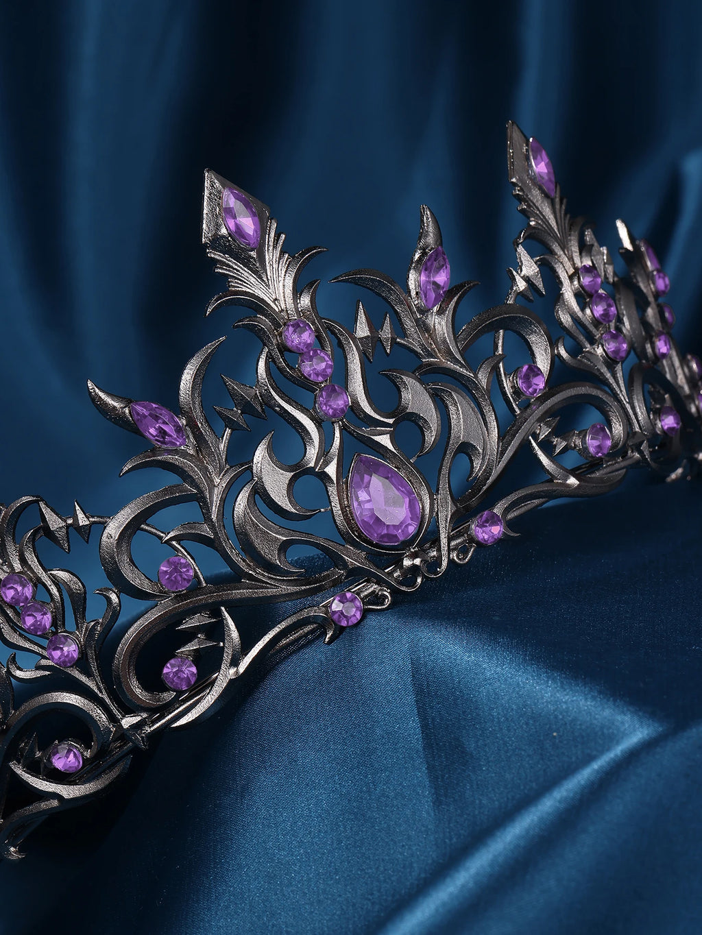 Gothic Black Metal Blue Crystal Tiara Crown Rhinestone Headpiece for Bride Women Girls Wedding Birthday Party Prom Stage Show Pa