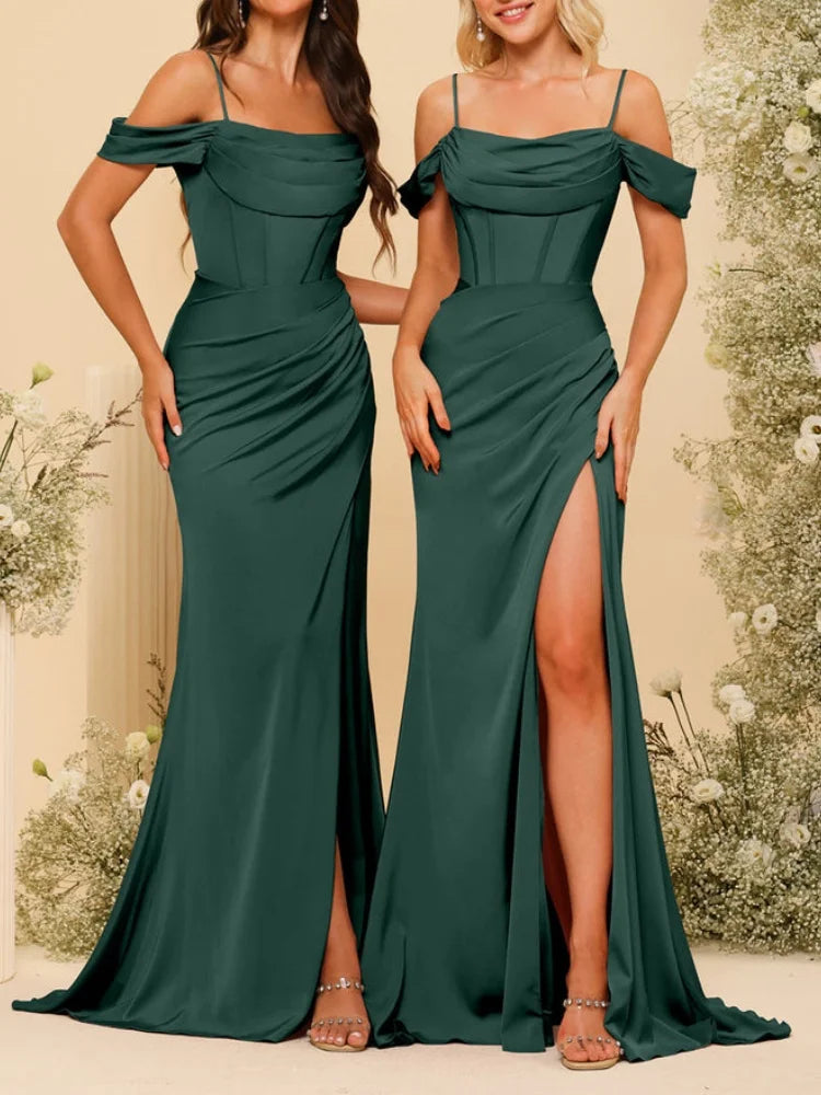 Robes longues de demoiselle d'honneur en satin à fines bretelles, épaules dénudées, fente latérale et drapé, robes de soirée élégantes sans dos