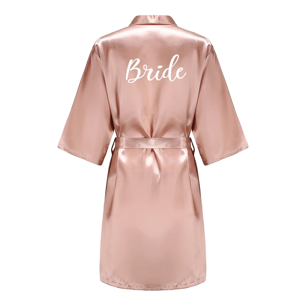 Peignoirs de mariée pour femmes, cadeaux de fête prénuptiale, robe de demoiselle d'honneur, nuisette en satin de soie, kimono sexy d'été, robe de chambre.