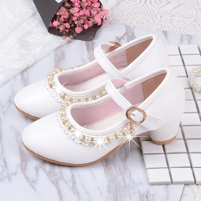 Nouvelles chaussures à talons hauts de princesse pour enfants, chaussures en cuir pour robe de mariée de fille, chaussures blanches pour enfants, chaussures de performance pour étudiants
