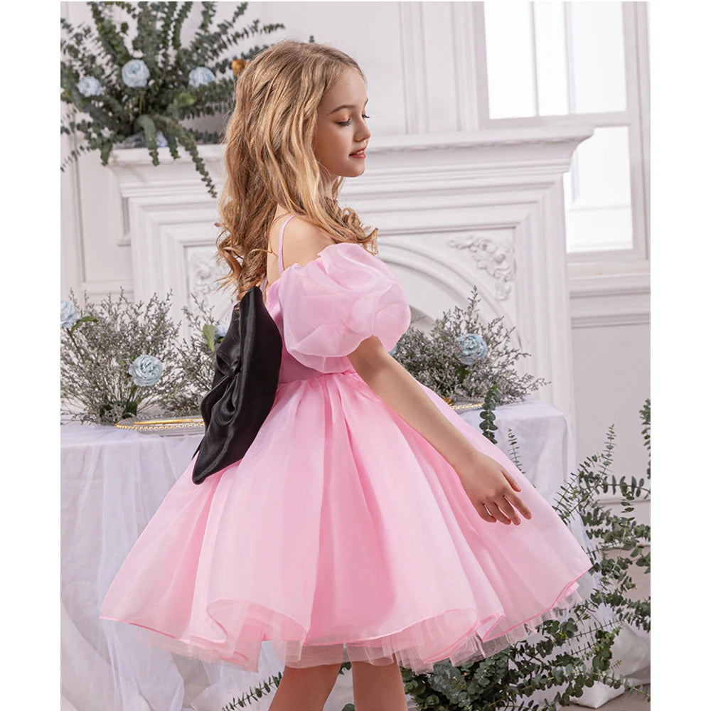 Robe gothique noire pour bébé fille de 4 à 8 ans, pour occasions formelles, manches bouffantes, robe de princesse pour fête d'anniversaire d'enfants avec nœud rose élégant