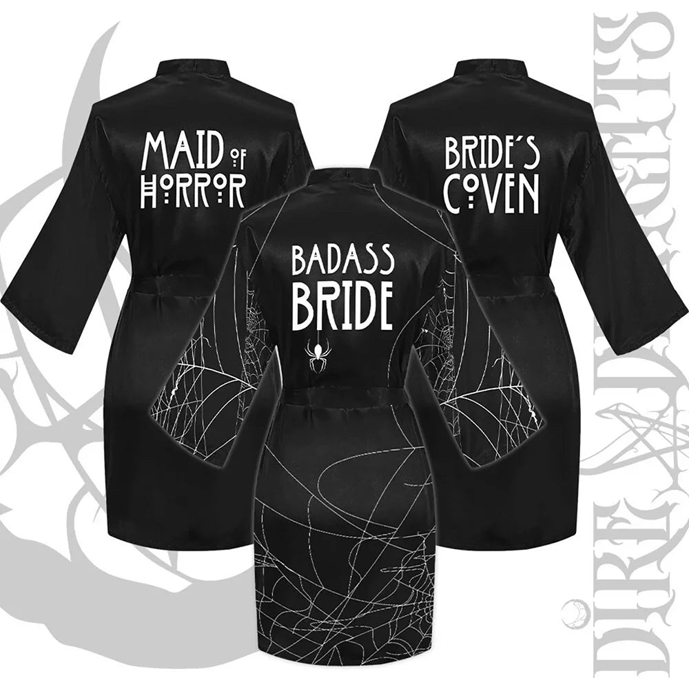 Peignoirs de célibataire gothiques Demoiselle d'honneur badass de la douche nuptiale Coven Horror Future mariée Kimono d'Halloween Accessoires de mariage gothiques cadeaux