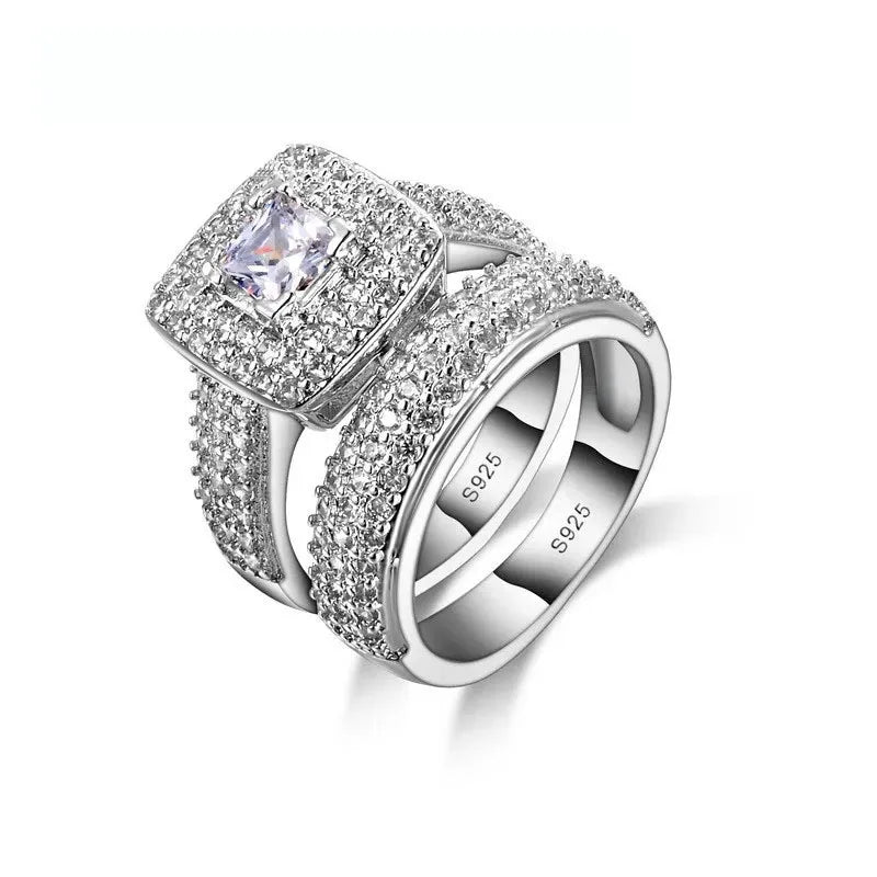 Bague de Fiançailles Sertie de Zircons Cubiques — Argent Sterling 925
