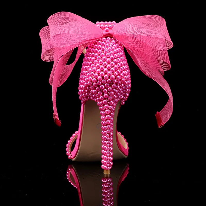 Nouvelle marque d'été Mode Nœud Perles Femmes Sandales Gladiateur Luxe Perles Blanches Talons Aiguilles Chaussures de Mariage Fête de Mariée