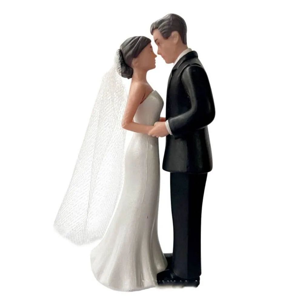 Anniversary Decoration Couple Wedding Cake Topper Elegant Creative Cake Toppers Dolls PVC White/Black Bride & Groom Figurines