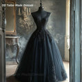 Black Gothic Wedding Dress Floor Length A-Line Tulle Vintage Bridal Gown Lace Appliques Retro Vestidos De Novia Customized