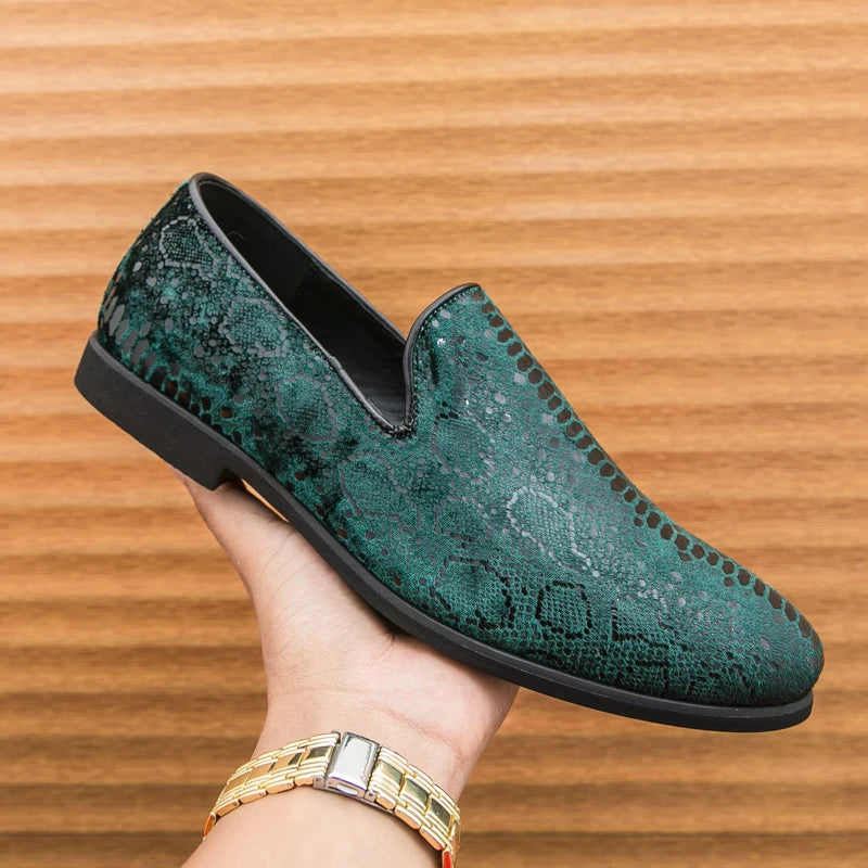 Chaussures de banquet pour hommes les plus vendues Europe Amérique Chaussures plates confortables à semelles souples Chaussures de bureau pour hommes d'affaires