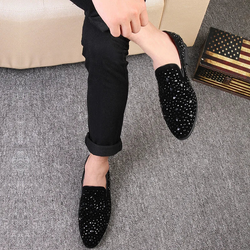 Chaussures habillées pour hommes de luxe à bout pointu, mocassins noirs, en jean, à paillettes métalliques, chaussures de mode de haute qualité pour hommes, chaussures de mariage, nouveauté