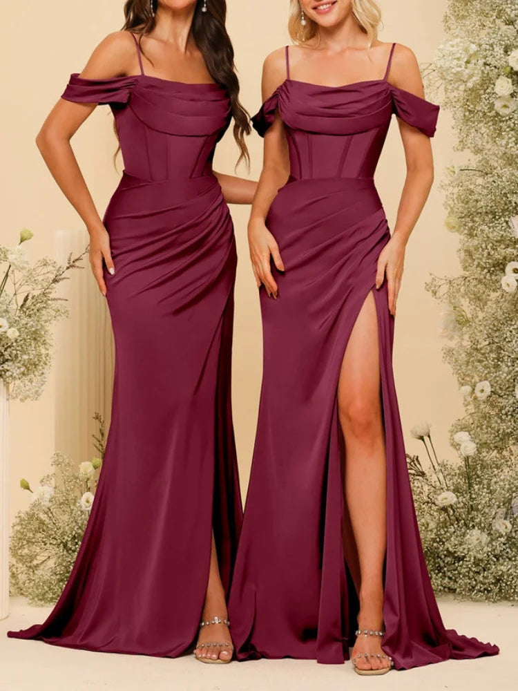 Robes longues de demoiselle d'honneur en satin à fines bretelles, épaules dénudées, fente latérale et drapé, robes de soirée élégantes sans dos