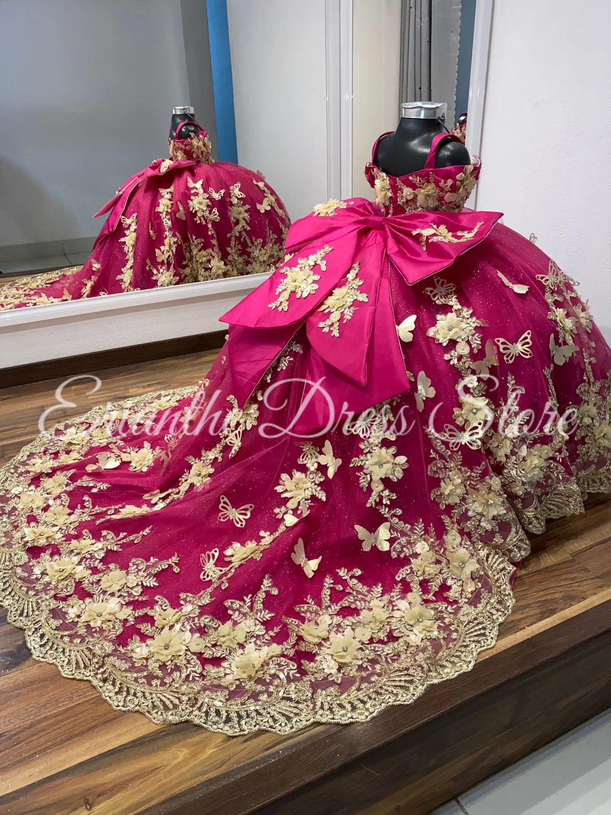 Robe de demoiselle d'honneur luxueuse en tulle gonflé avec nœud élégant pour fête d'anniversaire d'enfant, première communion, robe de bal sur mesure
