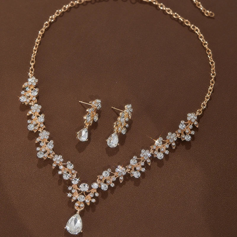 Parure de mariée de luxe zircon et strass (collier et boucles d'oreilles)