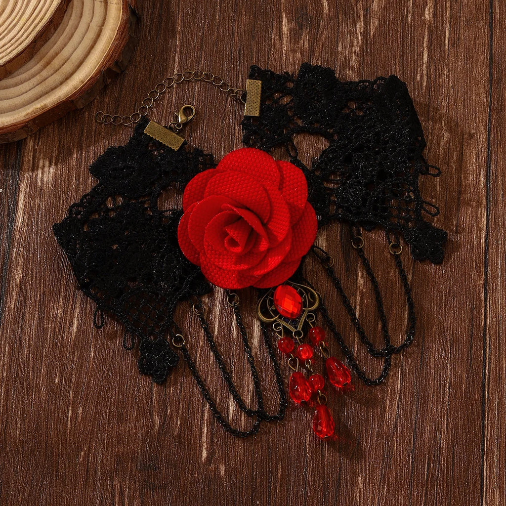 Collier ras-du-cou « rose épanouie en dentelle gothique » — style Lolita