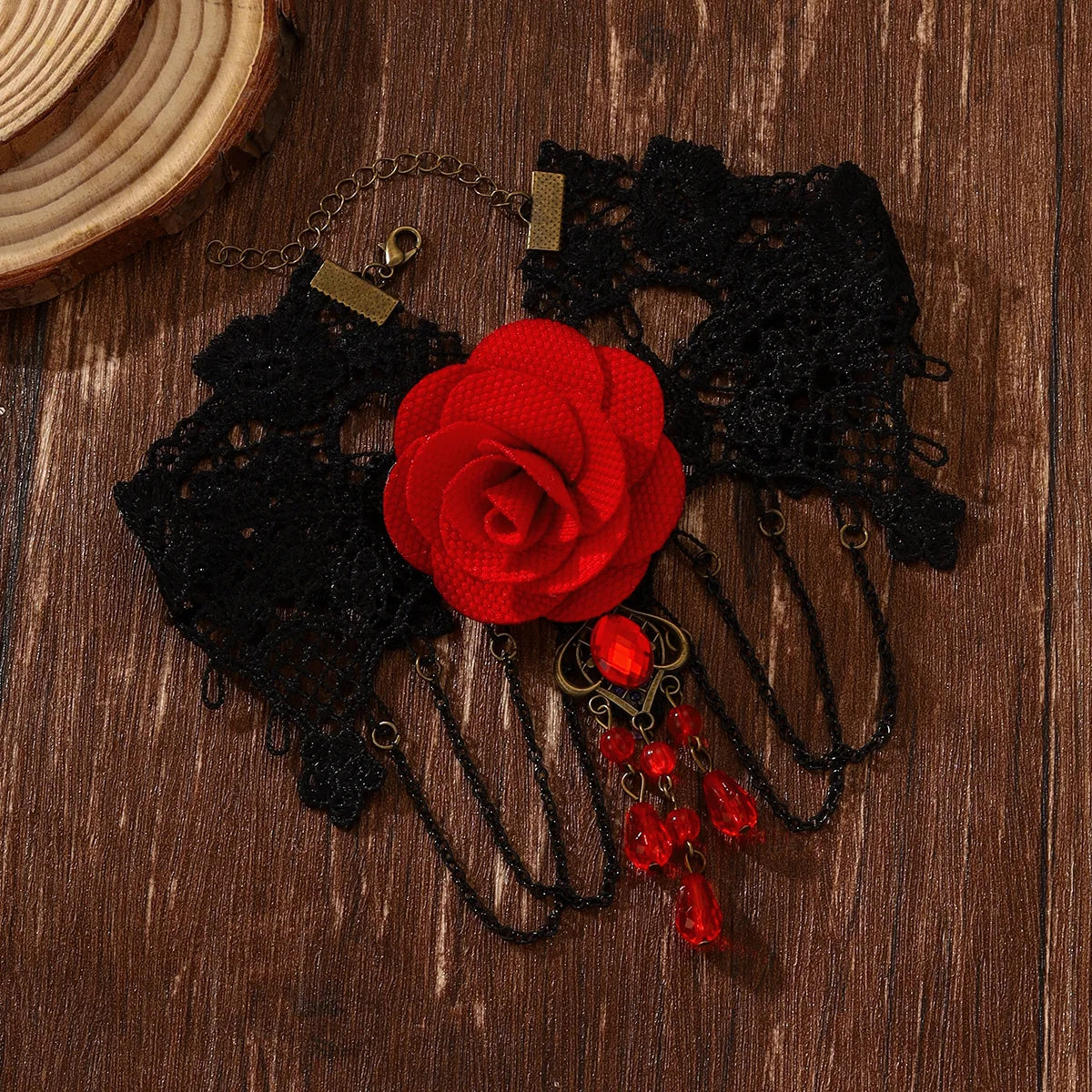 Collier ras-du-cou « rose épanouie en dentelle gothique » — style Lolita