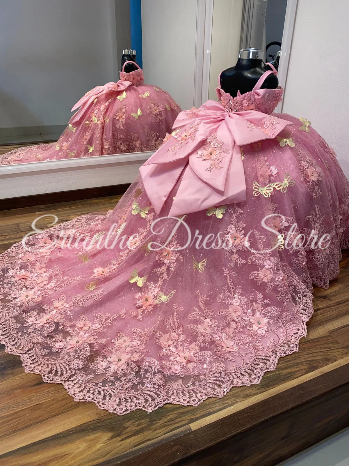 Robe de demoiselle d'honneur luxueuse en tulle gonflé avec nœud élégant pour fête d'anniversaire d'enfant, première communion, robe de bal sur mesure