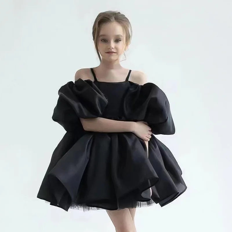 Robe gothique noire pour bébé fille de 4 à 8 ans, pour occasions formelles, manches bouffantes, robe de princesse pour fête d'anniversaire d'enfants avec nœud rose élégant