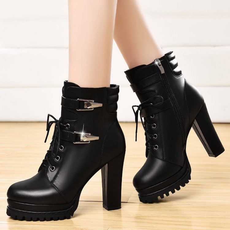 Chaussures à talons hauts pour femmes style britannique