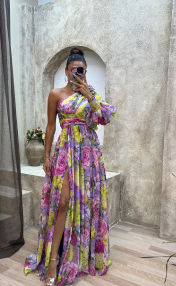 Robe longue fendue à imprimé floral et à une épaule