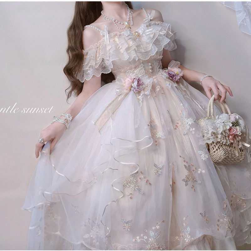 Robe de bal princesse en organza brodé